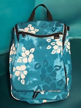 L.L. Bean Hanging Travel Toiletry Bag - EUC